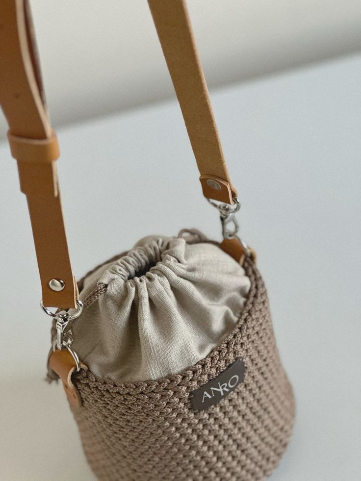 جادسته لبه کاری چرمی عسلی جفتی